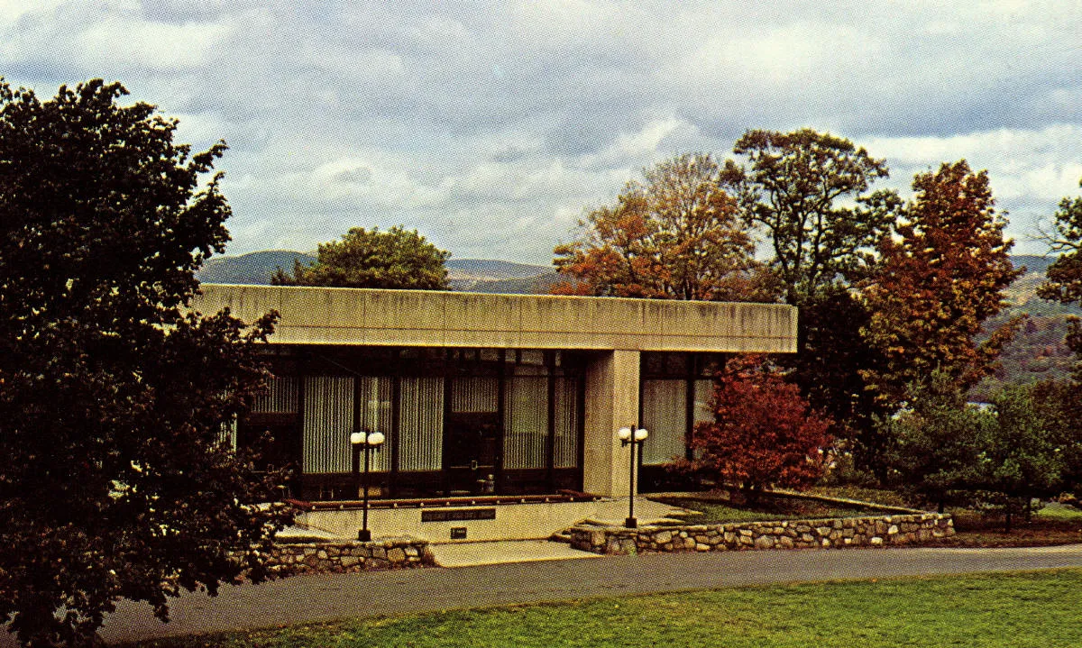 A newer, low modern building on the Ladycliff campus